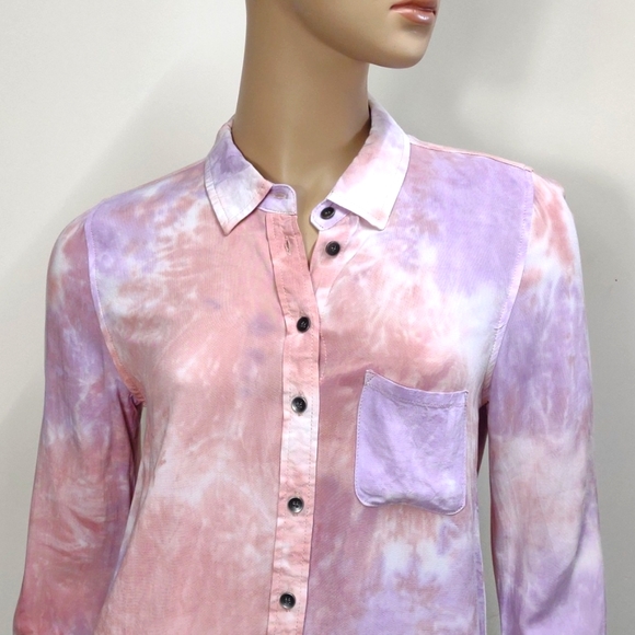 Velvet Heart Small pink & purple tie dye long sleeve button down blouse - Picture 3 of 10